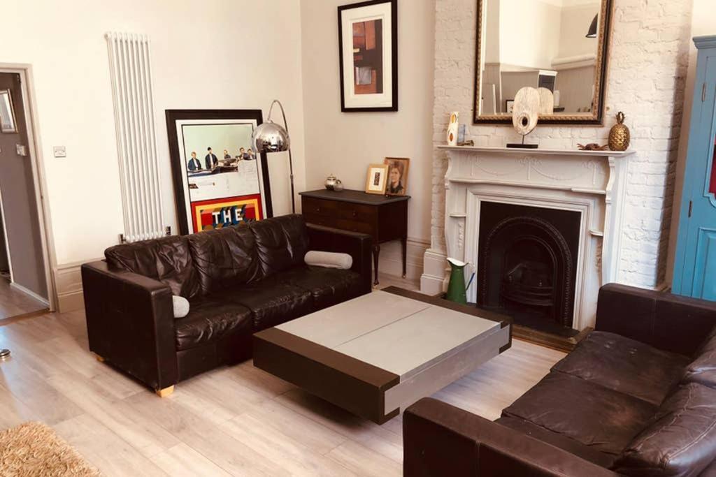 Seaside Escape - Gorgeous 2 Bed Apartment In St-Leonards-On-Sea Hastings Exteriör bild