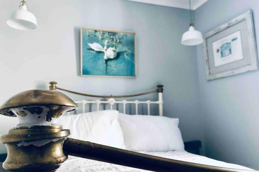 Seaside Escape - Gorgeous 2 Bed Apartment In St-Leonards-On-Sea Hastings Exteriör bild